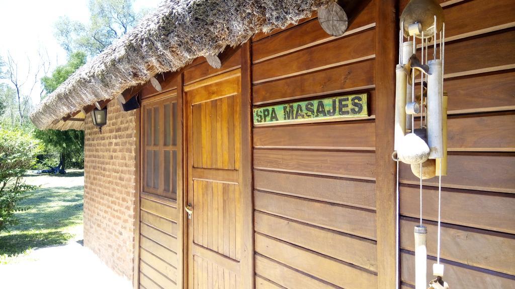 Las Curiosas Hotel Avia Terai Exterior foto